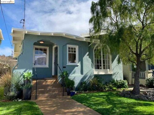 511 San Carlos Ave, Berkeley, CA 94706-1433