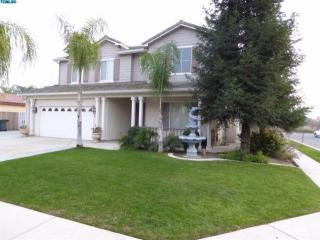 4237 Delta Ave, Visalia, CA 93291-4057