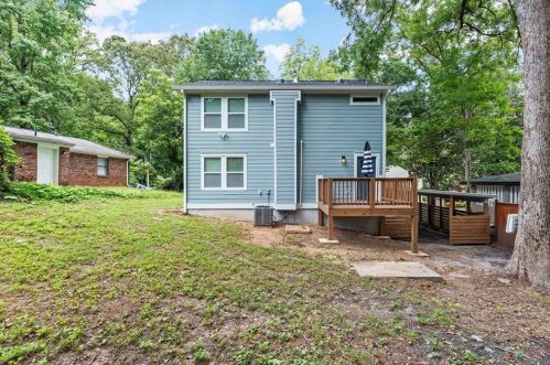 2696 George St, Atlanta GA  30318-1123 exterior