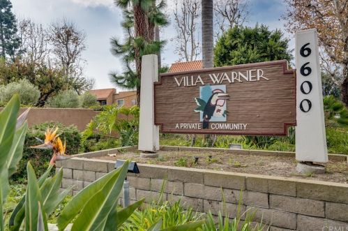 6600 Warner Ave, Huntington Beach CA  92647-5242 exterior
