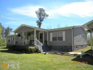 1129 Greater Hope Rd, Martin, GA 30557-3287