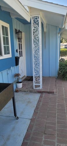 8907 Parma St, Riverside, CA 92503-2759