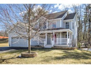 75 Treetop Ln, Manchester, NH 03102-8597