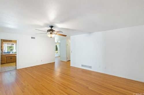 4645 Holyoke Pl, Riverside CA  92507-5850 exterior