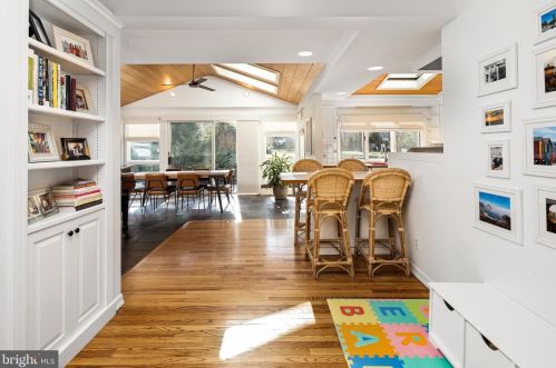 32 Snowden Ln, Princeton NJ 08540-3650 exterior