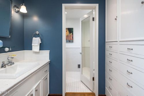 1408 Beaudry Blvd, Glendale CA  91208-1708 exterior