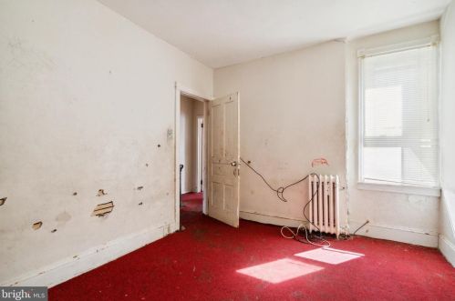 3413 10th St, Philadelphia PA 19148-0053 exterior