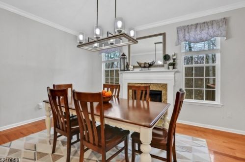 87 Thomastown Rd, Dover NJ 07803-3019 exterior