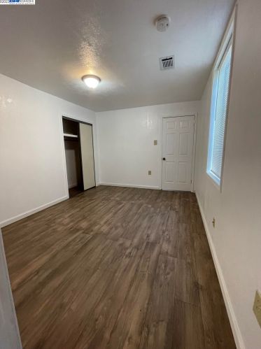 37053 Locust St, Newark, CA 94560-2820