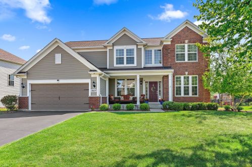 3507 Carlisle Ln, Carpentersville, IL 60110-3468