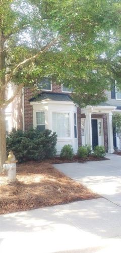 2138 Del Lago Cir, Kennesaw, GA 30152-8286
