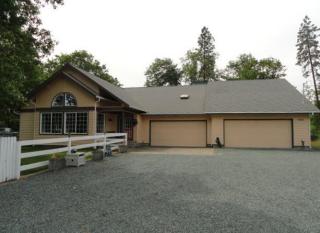 233 Barker Dr, Merlin, OR 97532-8757