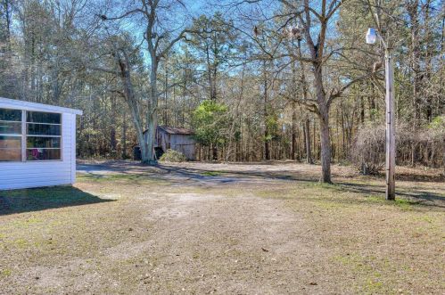 236 Grace Hurst Rd, Burnettown SC  29851-2009 exterior