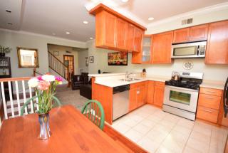 2140 Pemberton St, Philadelphia PA  19146-1221 exterior