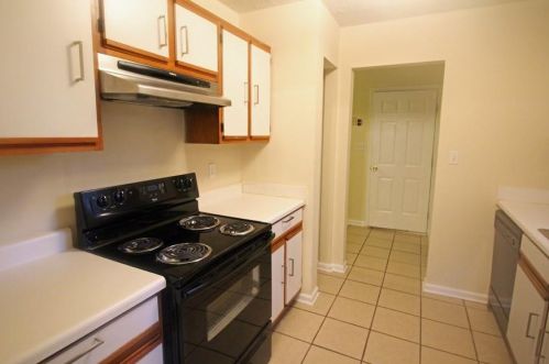 5978 Homestead Rd, Rex GA 30273-1530 exterior