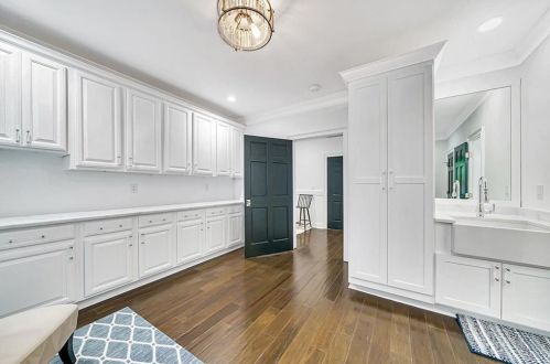5380 High Point Mnr, Atlanta GA  30342-2000 exterior