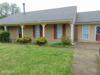 3760 Ramblewood Dr, Walls MS  38637-1534 exterior