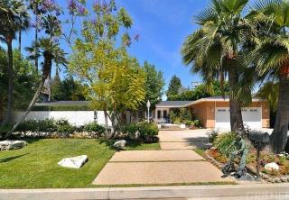 5285 Shoshone Ave, Van Nuys, CA 91316-2559