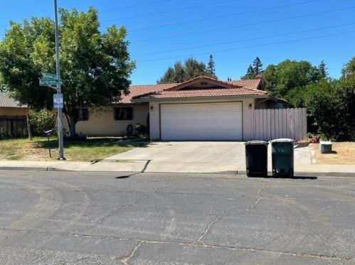 2241 Northridge Dr, Modesto, CA 95350-0113