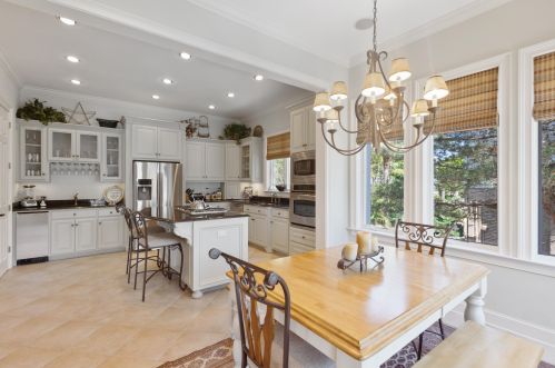 5 Beachwood, Isle Of Palms SC  29451-2815 exterior