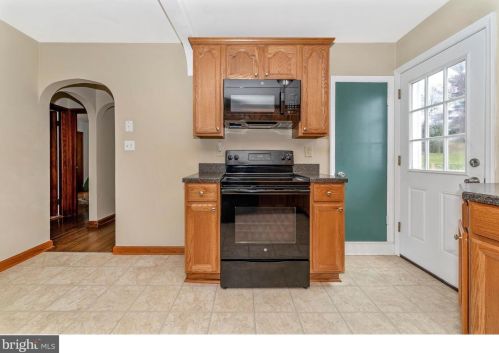 6819 Vale Summit Ln, Middletown MD  21769-6637 exterior