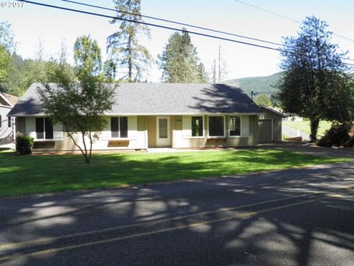 41939 Holden Creek Ln, Springfield, OR 97478-9697