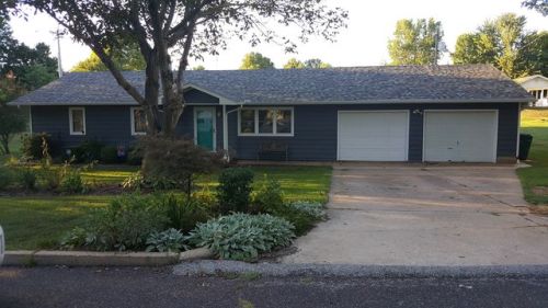 6 Dianne Ln, Monett, MO 65708-2401