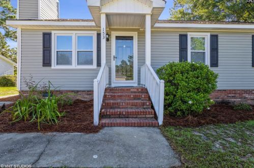 153 Condor Rte, Lexington, SC 29073-8927