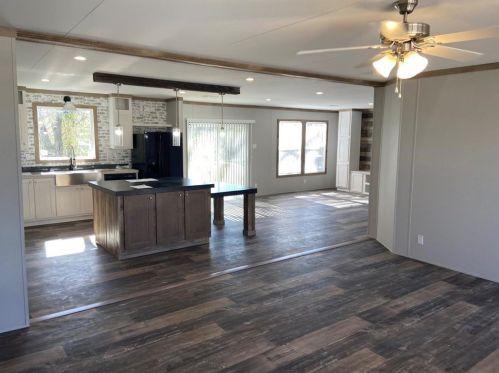 1792 Long Ct, Azle, TX 76020-4782