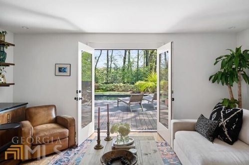 1647 Geary Dr, Atlanta GA  30309-2217 exterior