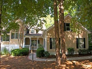 1041 Planters Trl, Reynolds Plantation, GA 30642-3982