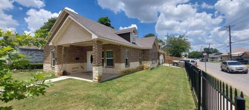 1345 Maddox Ave, Fort Worth TX  76104-5748 exterior