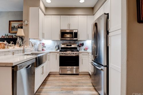 8476 Durango Way, Anaheim CA  92808-2382 exterior