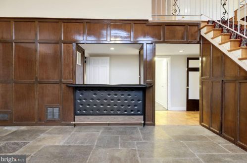 13908 Gate Dr, Silver Spring MD 20906-2208 exterior