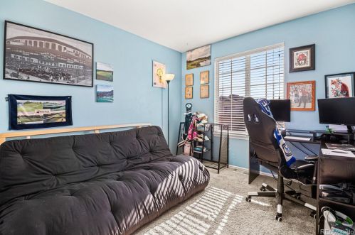 5162 Nepal Way, Aurora CO 80015-6403 exterior