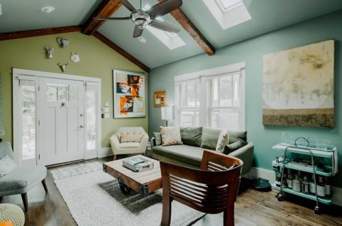 1837 Hosea L Williams Dr, Atlanta GA  30317-2211 exterior