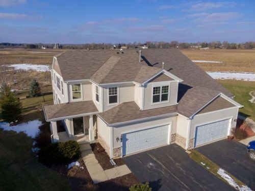 2981 Strauss Ct, Bull Valley, IL 60098-8076