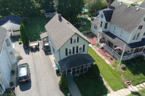 513 Plane St, Hackettstown NJ  07840-1107 exterior