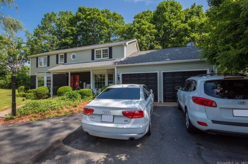 16 Stearns St, Killingly CT  06239-2922 exterior