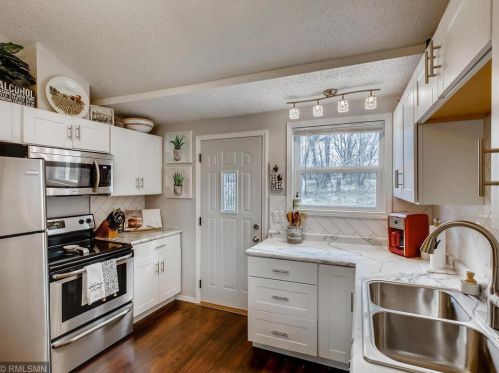 500 Ferndale St, Saint Paul MN  55119-4166 exterior