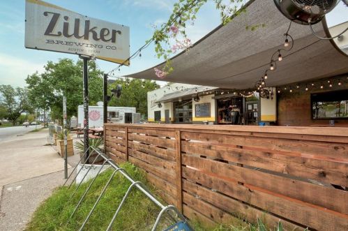 2508 2nd St, Austin TX  78702-4708 exterior