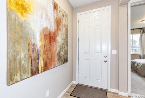 4816 Versailles St, Denver, CO 80015-6801