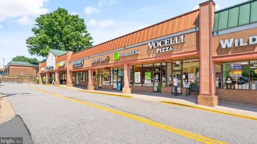 10506 Erik Charles Ct, Springfield VA 22015-2269 exterior