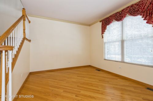 18566 Point Dr, Tinley Park, IL 60477-4931