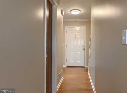 551 Clermont Dr, Harrisburg, PA 17112-2215
