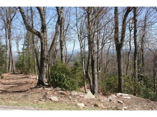 340 Kenmure Dr, Flat Rock, NC 28731-9579