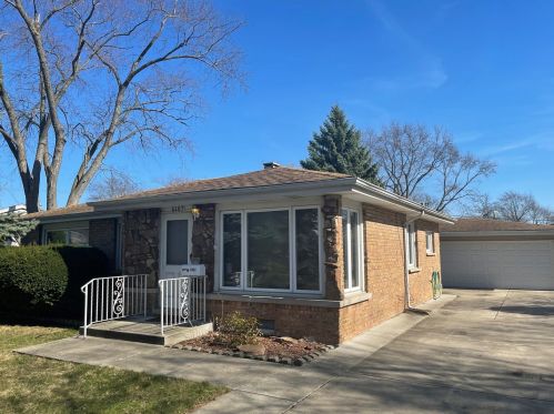 6407 Honey Ln, Tinley Park, IL 60477-2968