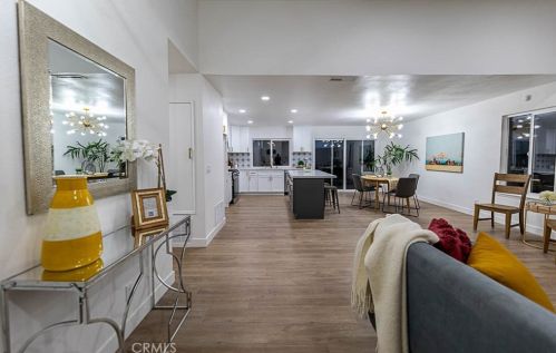 350 Aspen Ave, Rialto CA  92376-5443 exterior