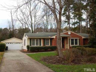 710 Warren Ave, Cary, NC 27511-4018