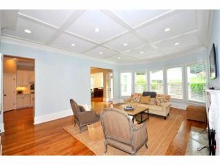 1816 Hickory Rd, Atlanta, GA 30341-3206